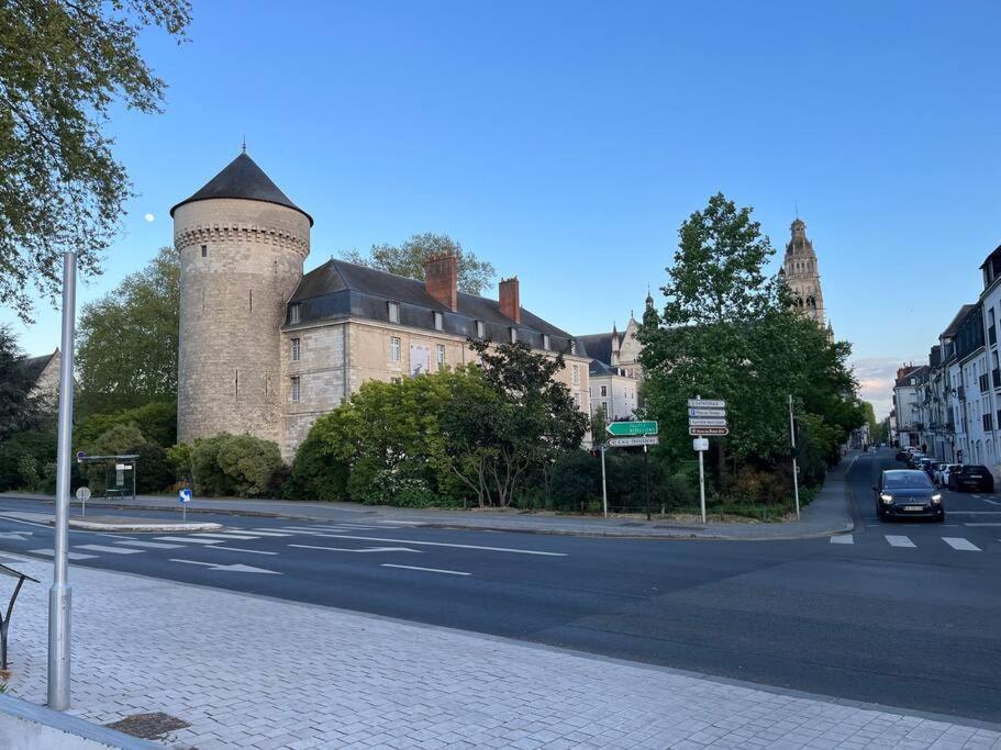 Apartamento T3 Cinema - Centre Historique, Bord De Loire Tours Exterior foto